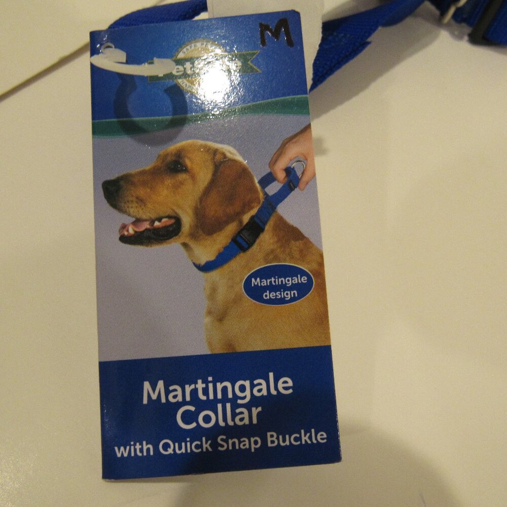 NEW PET SAFE MARTINGALE COLLAR FOR DOGS SIZE MEDIUM